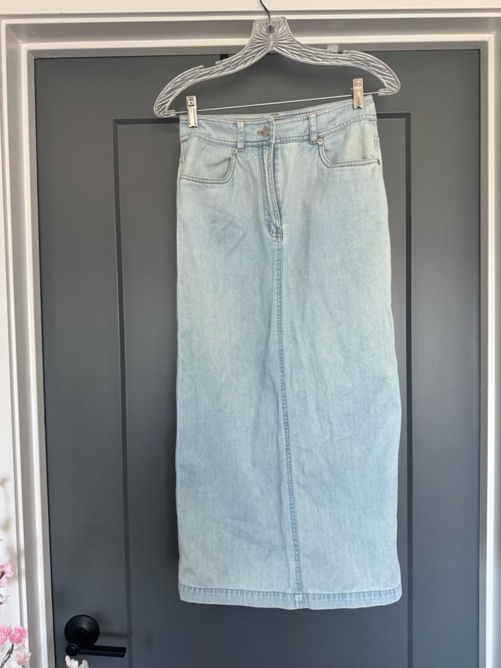 Jones Studio Light Blue Straight-Leg Denim Skirt
